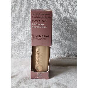 Olive 4 Tan Liquid Foundation  1 Oz By Mineral Fusion New NIB